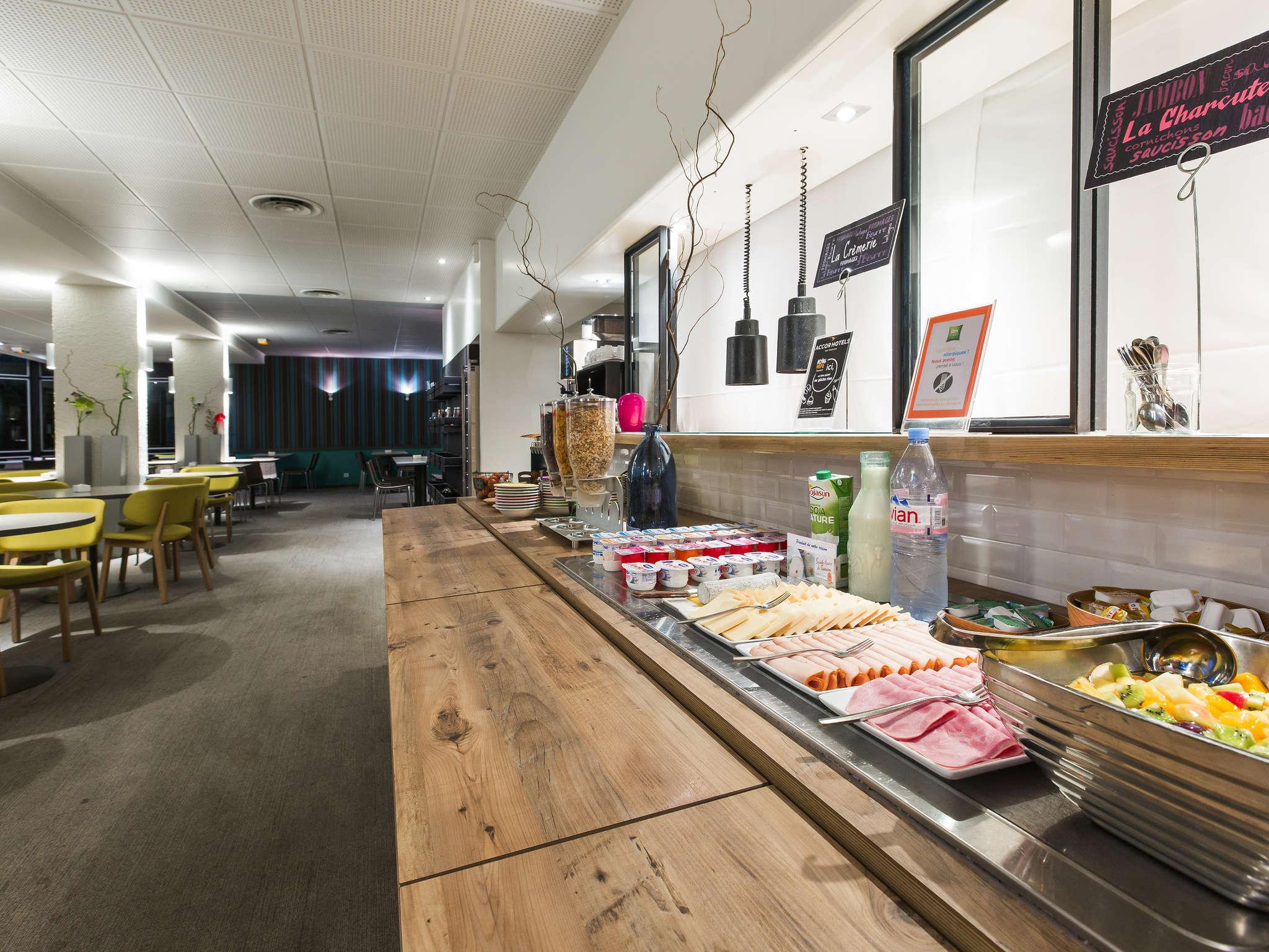 Ibis Styles Tours Sud Hotel 3*
