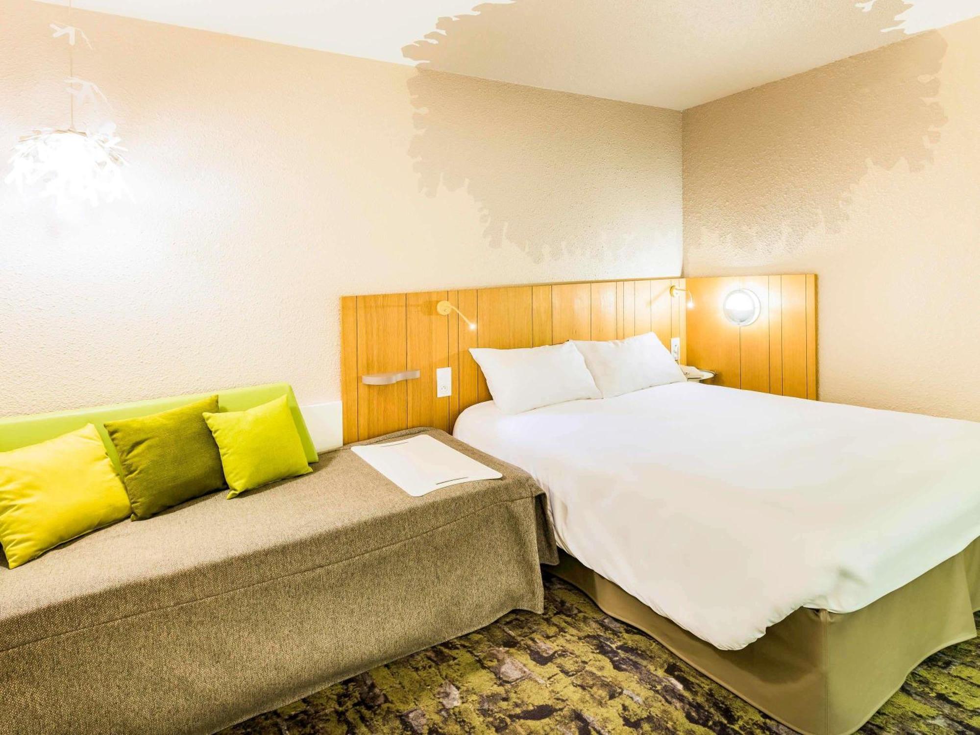 Ibis Styles Tours Sud Hotel 3*